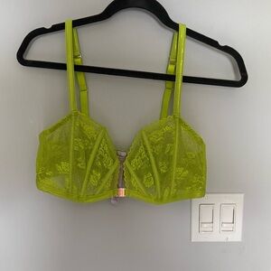 Savage X Fenty Neon Lime Lace Underwire Bra